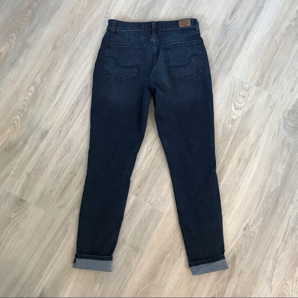 Levi Strauss Signature Totally Shaping Skinny - Picture 5 of 6